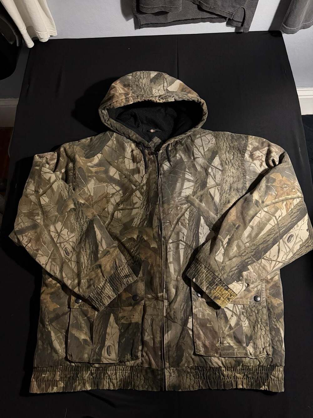 Outfitters Ridge Realtree Hardwoods Camouflage Insulated Hooded Jacket